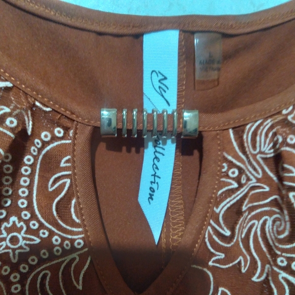 NY Collection size large rust seawhirl color blouse - Picture 2 of 8